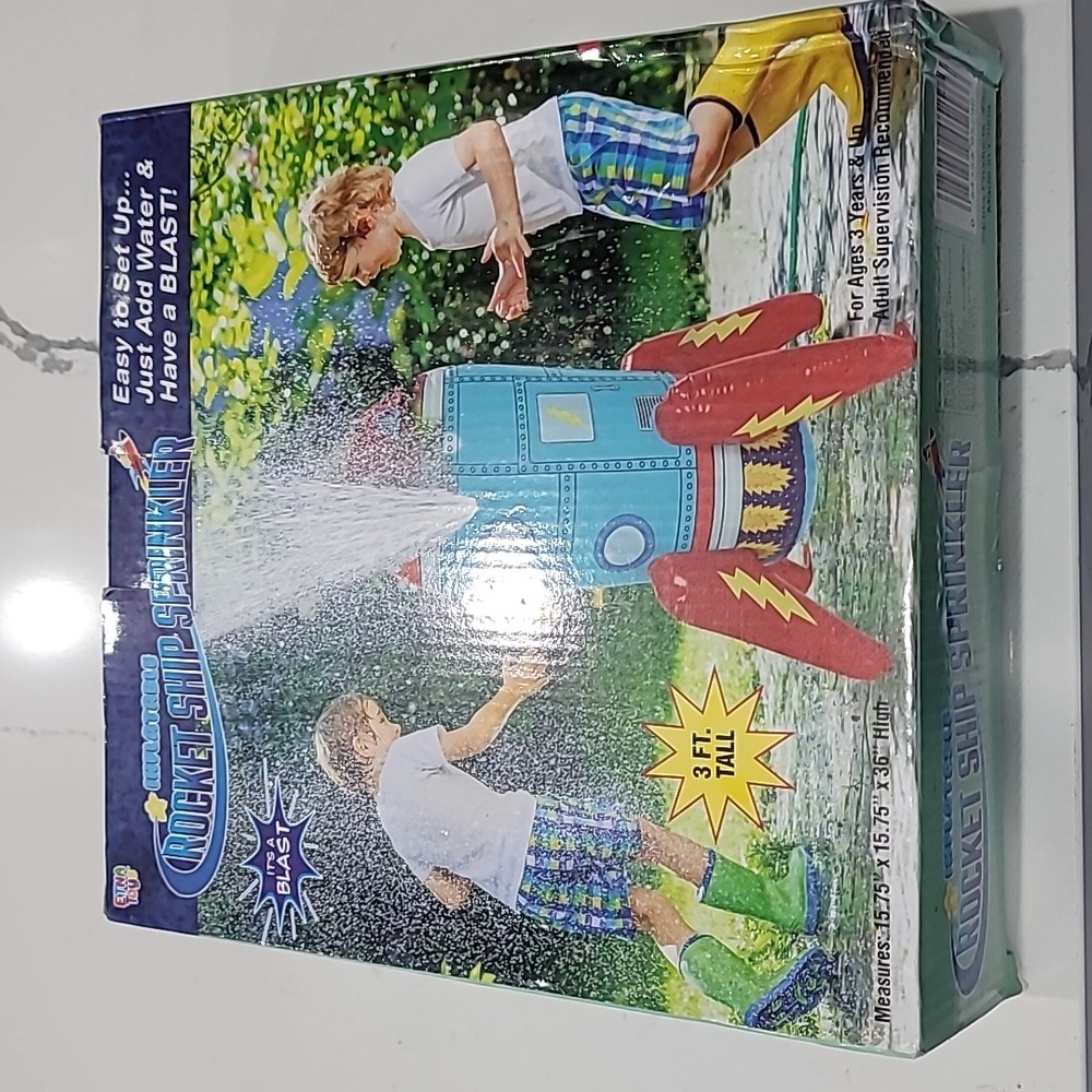 Sprinkler Toy Rocket
